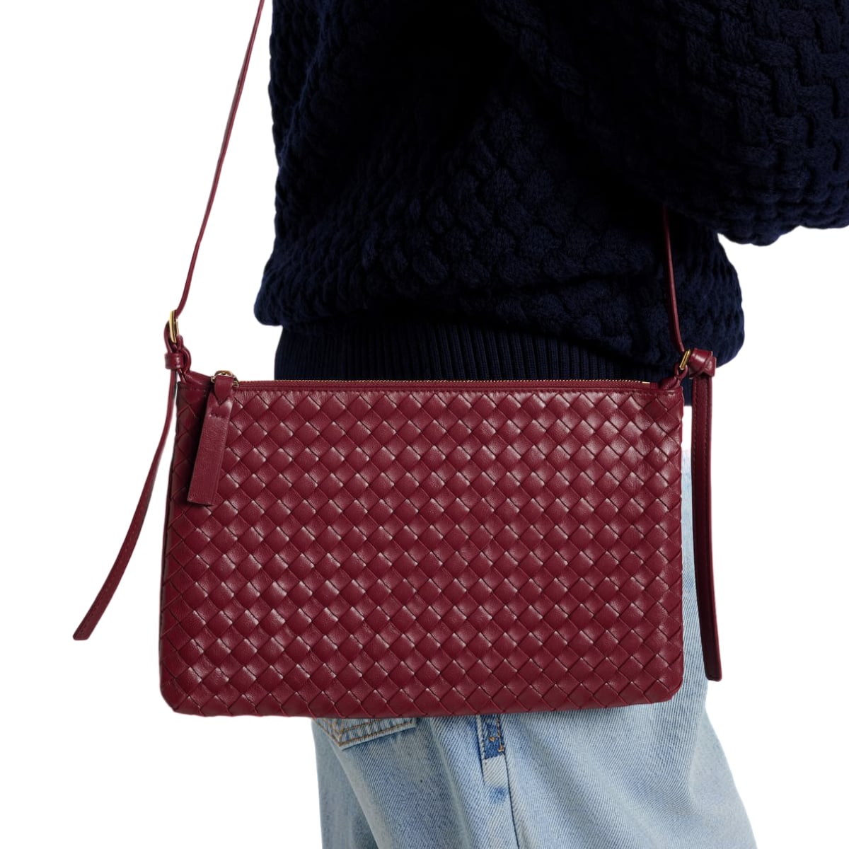 Intrecciato Piccolo Medium Pouch Lava Red