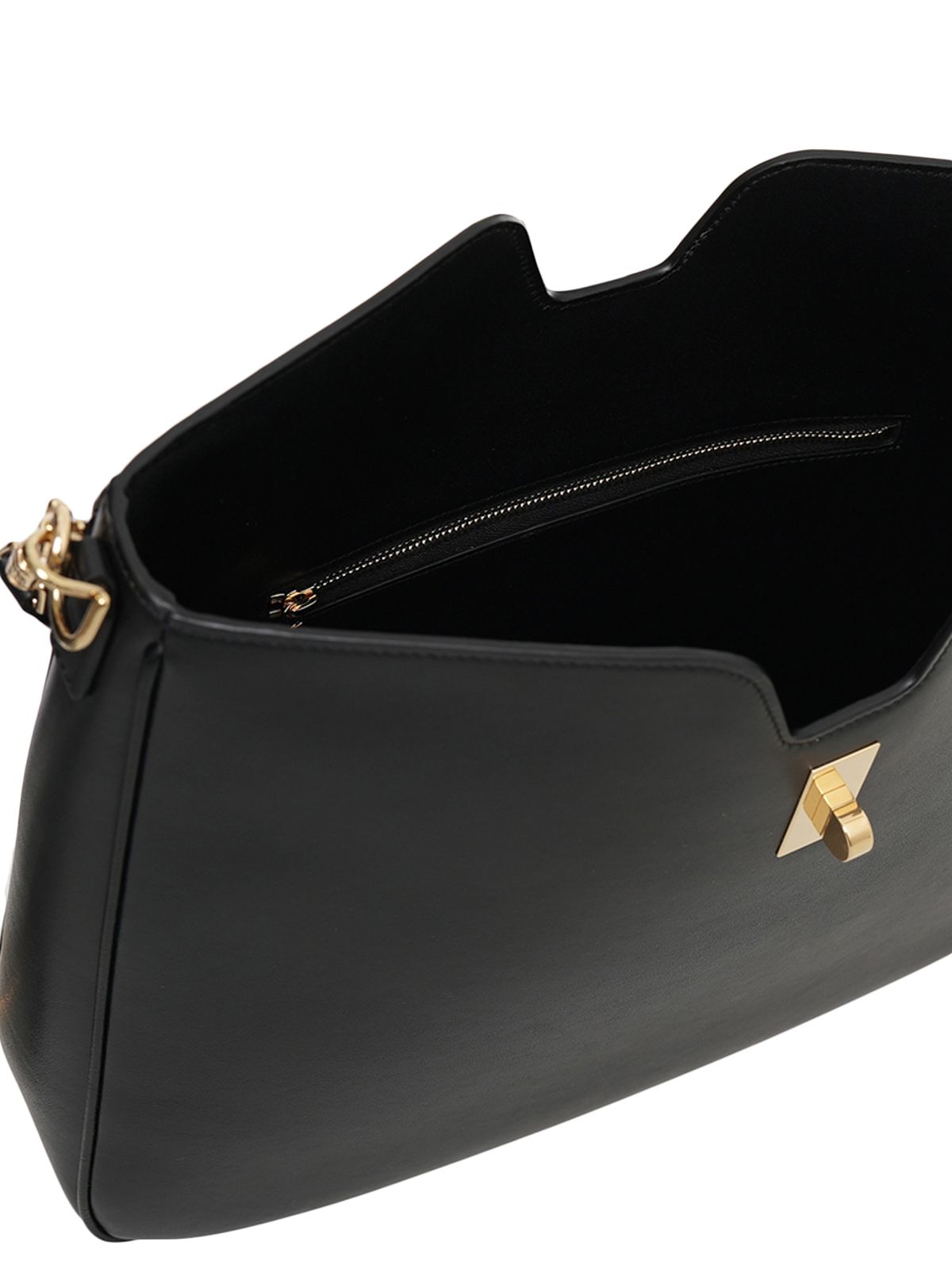 Medium Camille 16 Shoulder Bag Calfskin Leather Black GHW