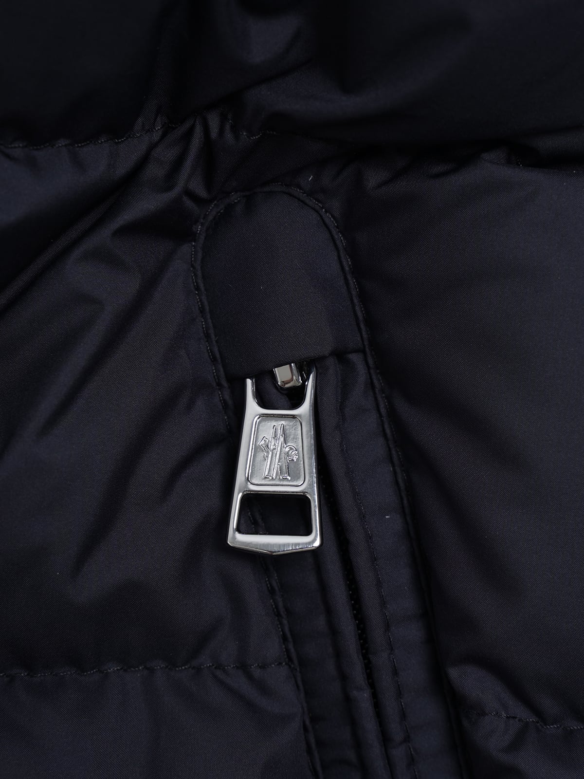 Arneb Hooded Short Down Jacket Navy Blue