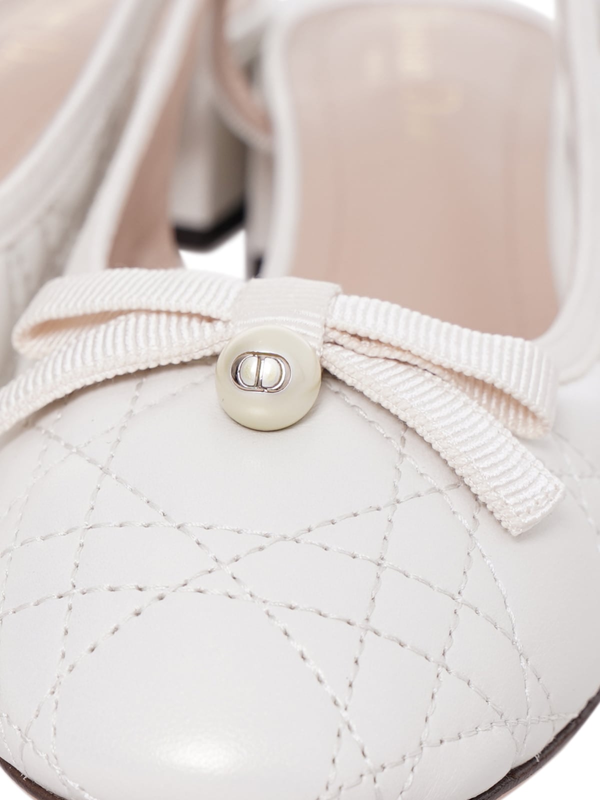 Ballet Slingback Pump 30 mm Pearlescent Cannage Lambskin White