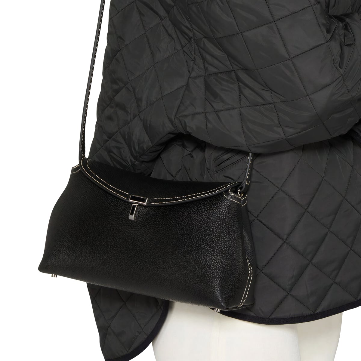T-lock Grained Leather Clutch Black