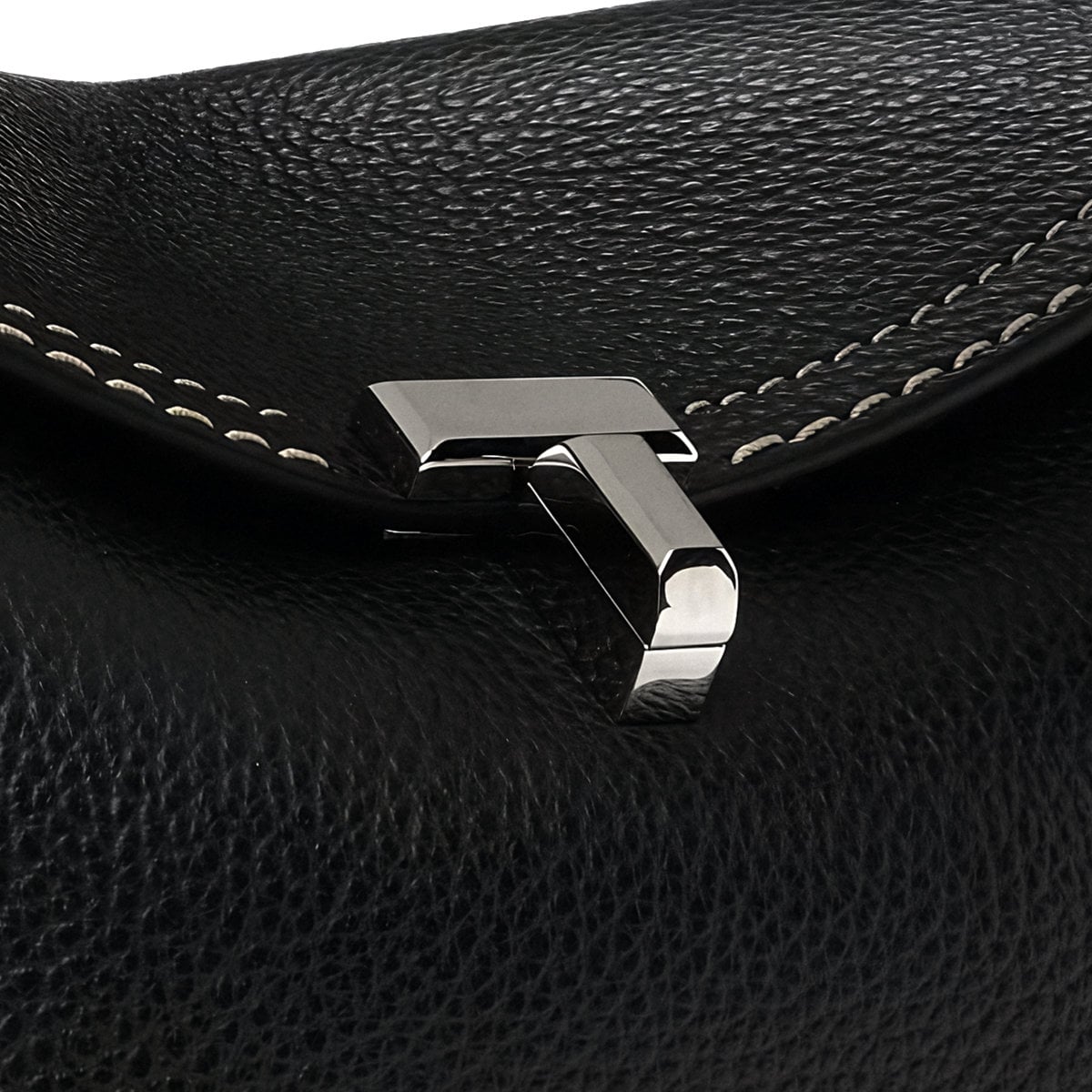 T-lock Grained Leather Clutch Black