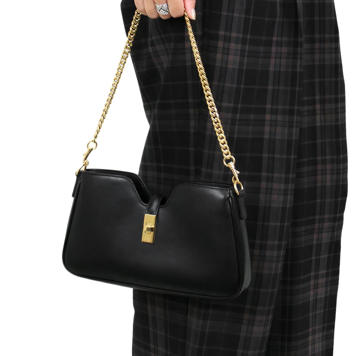 Camille 16 Shoulder Bag Calfskin Leather Black GHW