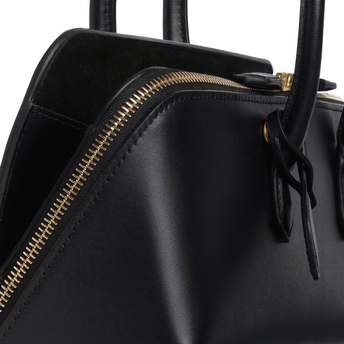Delta Small Box Bag Calfskin Black